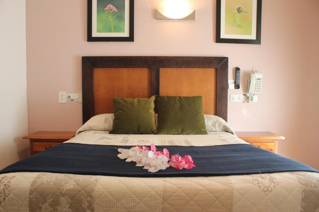 Hostal Greco Gran Via Madrid Exterior photo