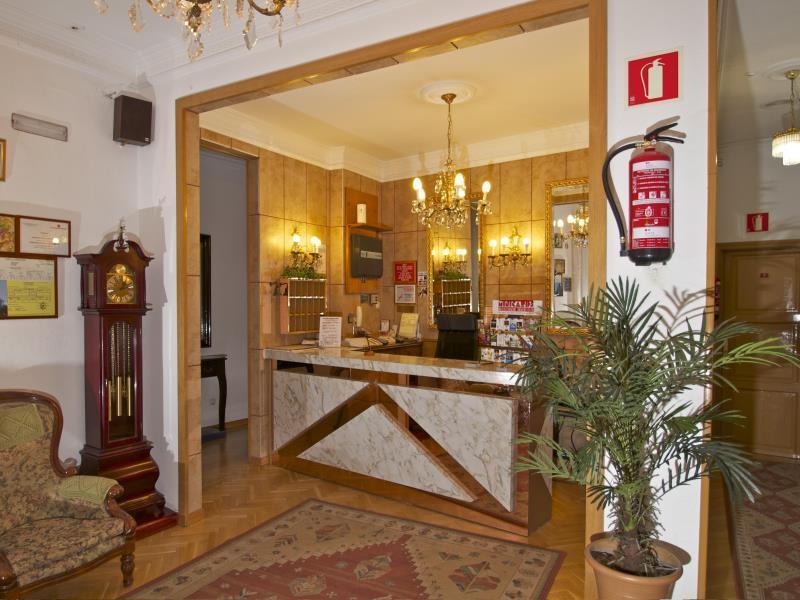 Hostal Greco Gran Via Madrid Exterior photo