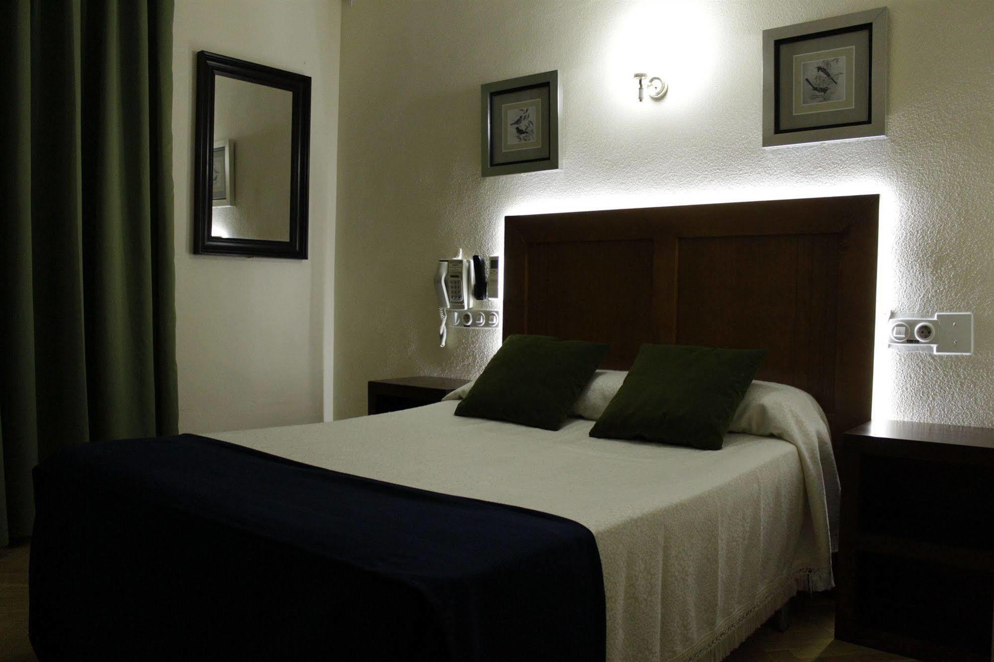 Hostal Greco Gran Via Madrid Exterior photo
