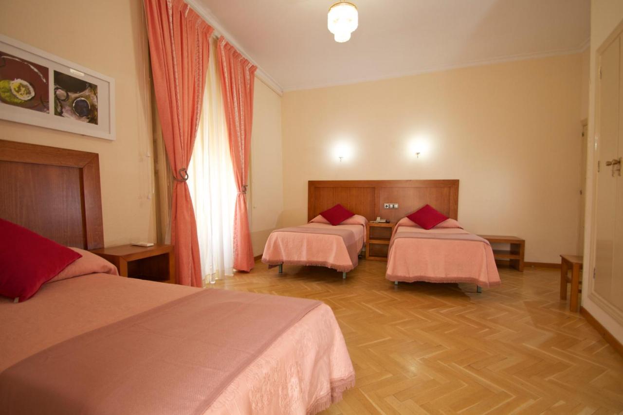 Hostal Greco Gran Via Madrid Exterior photo